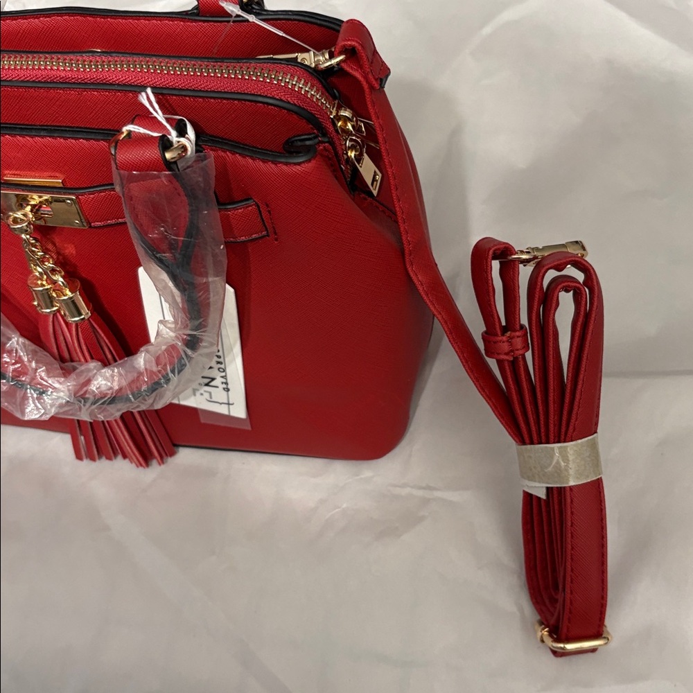 Red purse - Picture 5 of 6